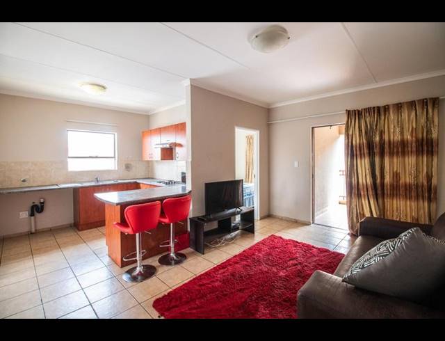 2 BEDROOM PROPERTY TO RENT IN POMONA